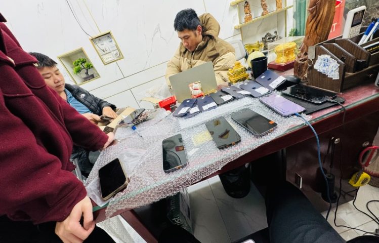 Cầm iPhone Giá Cao – Nhận Tiền Nhanh Chỉ Trong 15 Phút